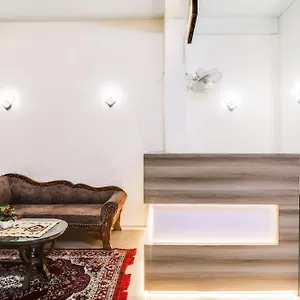 O Shree Mriduni Hotel Varanasi