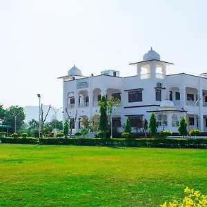 Tiger Hill Homestay Bed & Breakfast Udaipur
